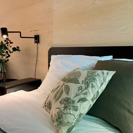 Puk Puk. W Koronach Drzew. Staniszow